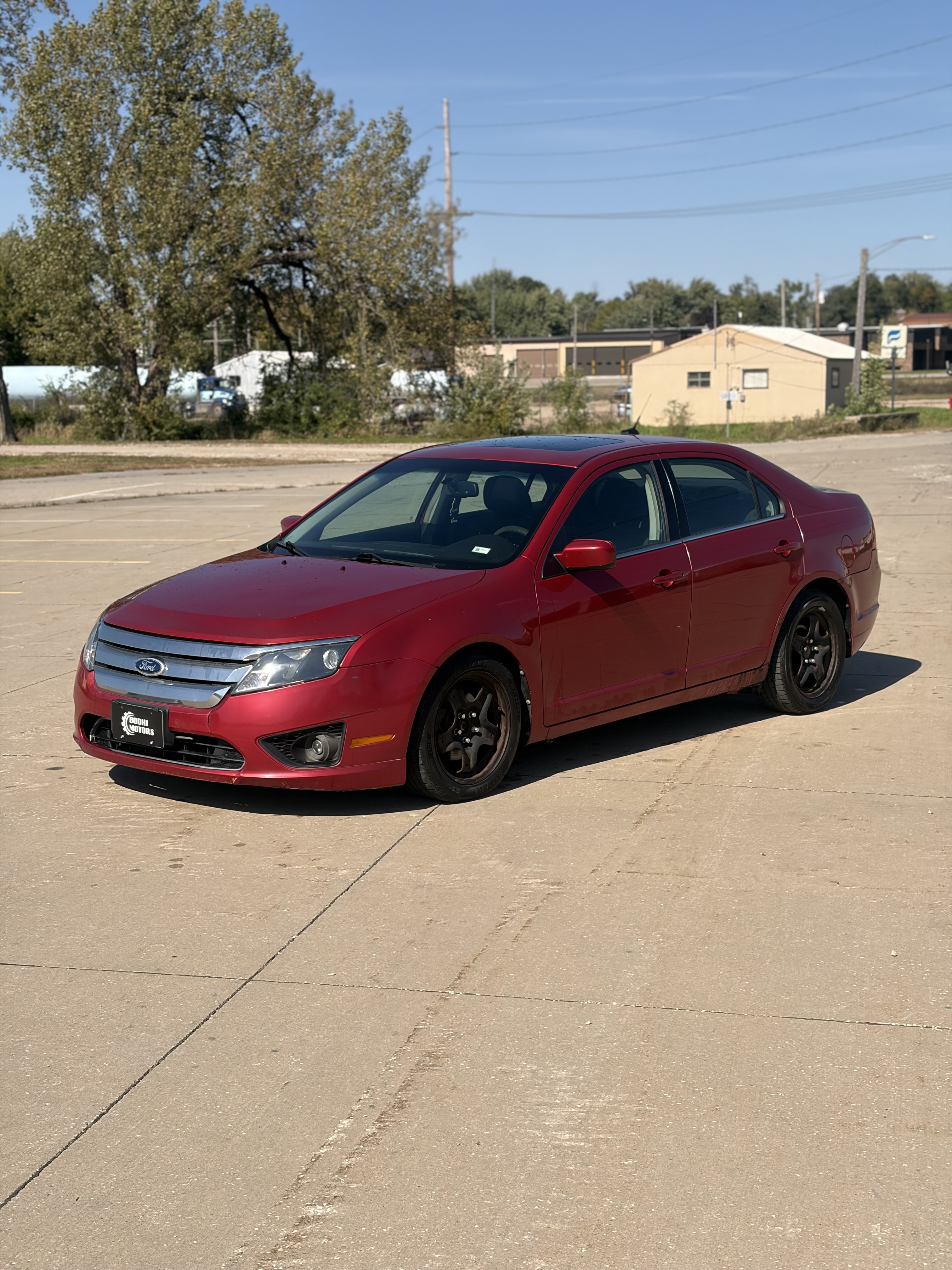 2010 FORD Fusion SE photo 1 of 17